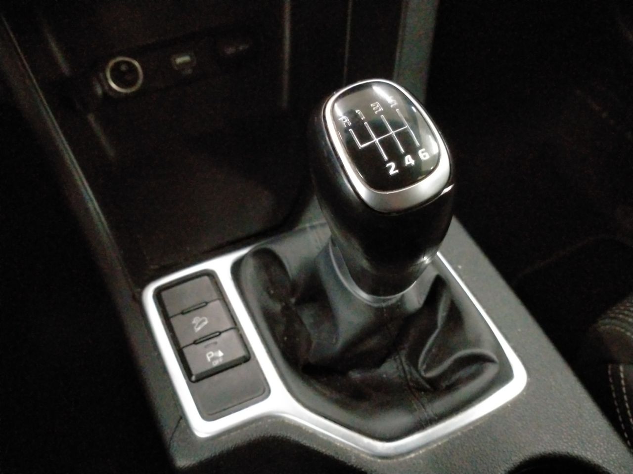 Kia Sportage Drive 2WD - foto 14