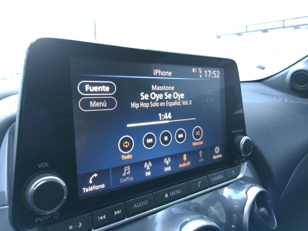 Nissan Juke N-Connecta - foto 18