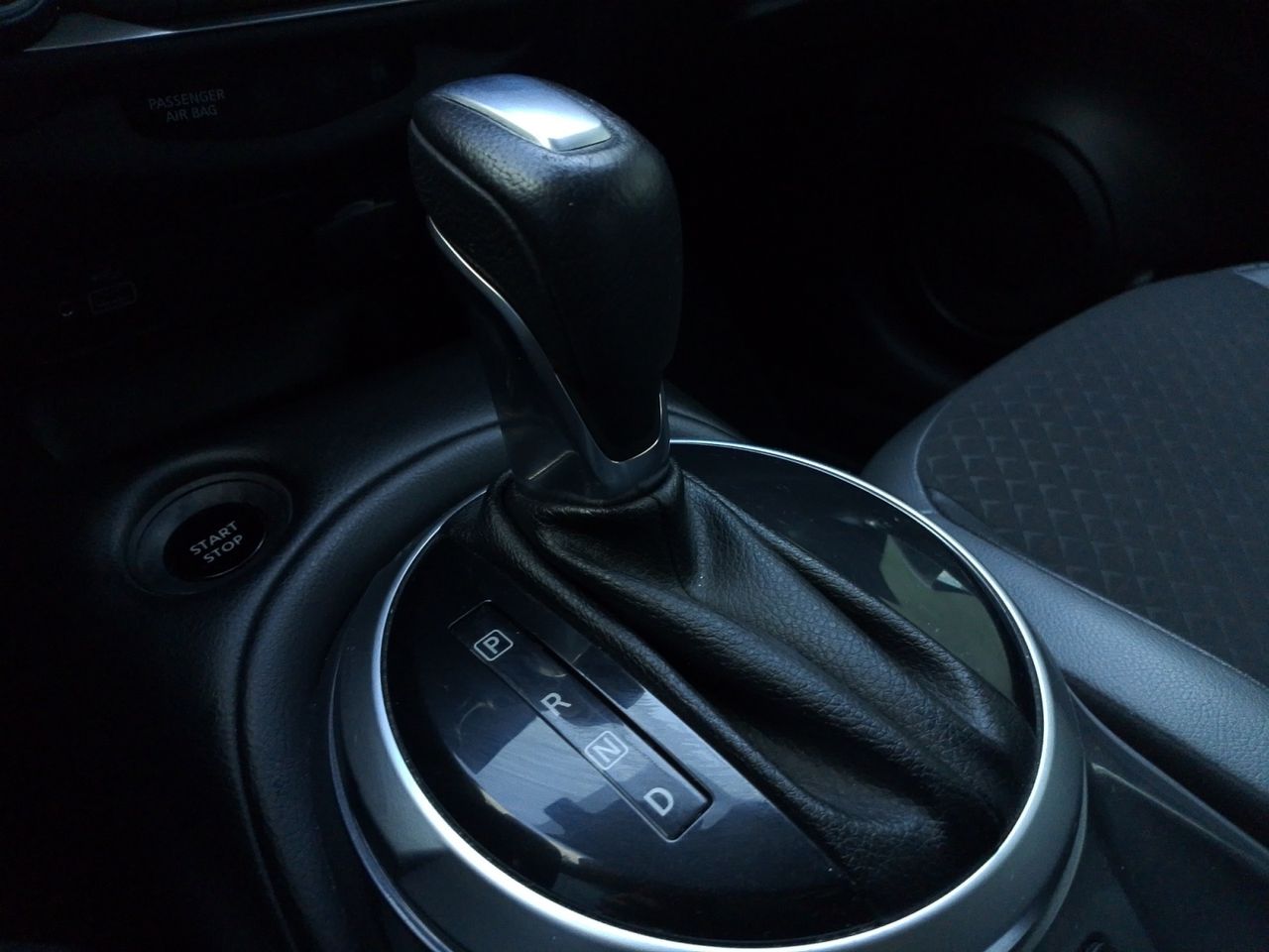 Nissan Juke N-Connecta - foto 12