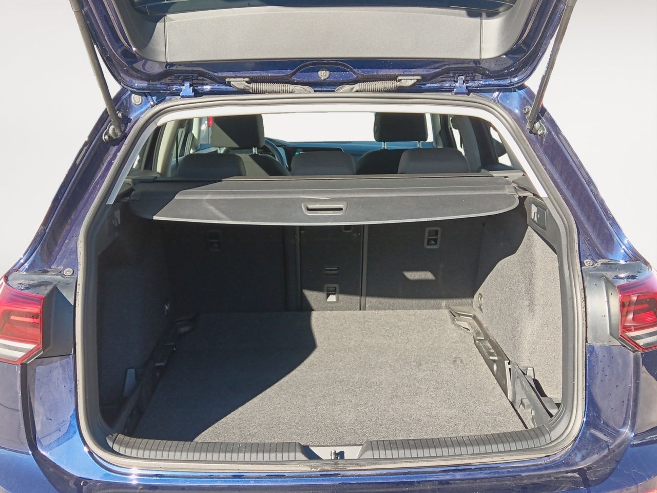 Volkswagen Golf Life - foto 11