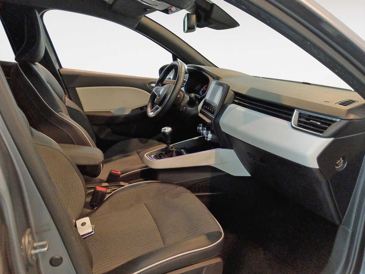 Renault Clio Techno - foto 11