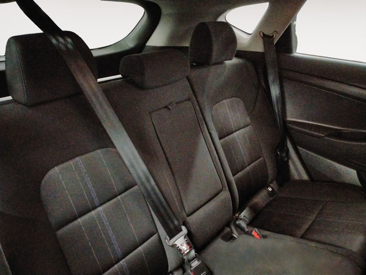 Hyundai Tucson Essence BlueDrive 2WD - foto 10