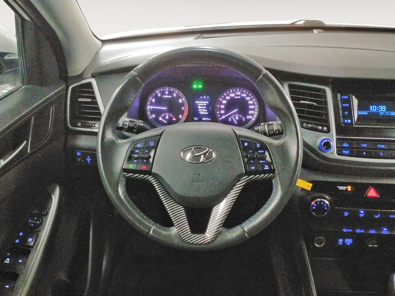 Hyundai Tucson Essence BlueDrive 2WD - foto 8