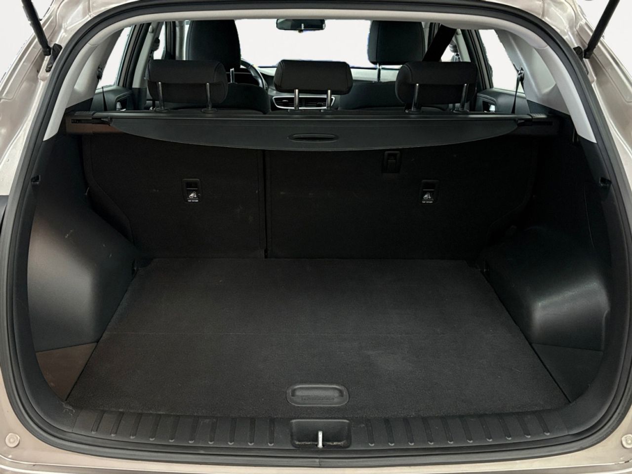 Hyundai Tucson Klass 2WD - foto 12