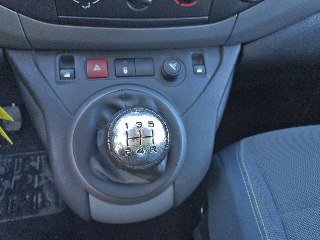 Citroën Berlingo Feel - foto 13