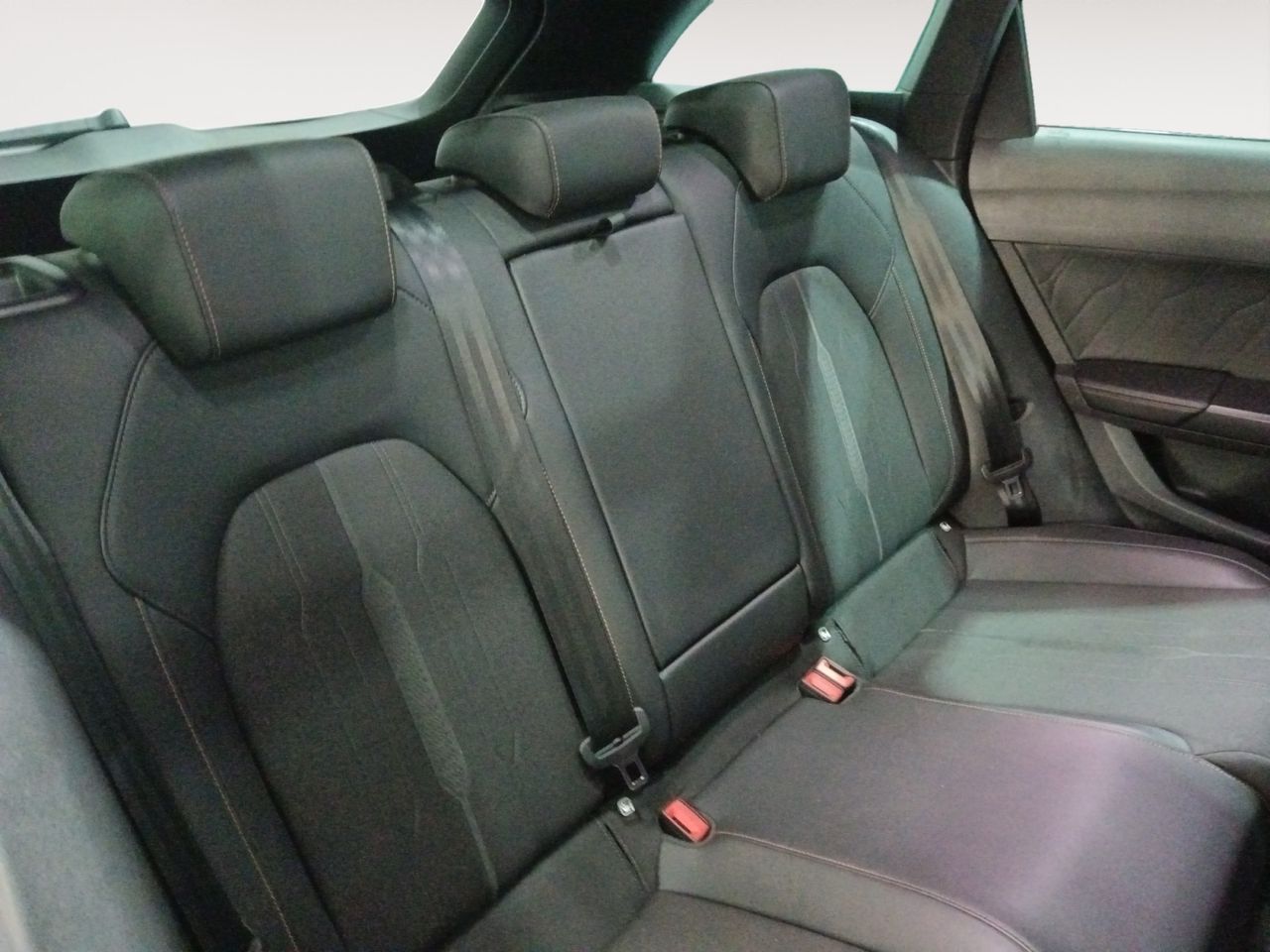 Cupra León 1.5 eTSI - foto 9