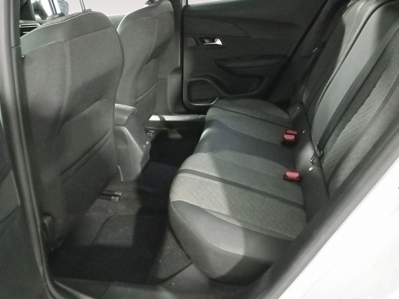 Peugeot 2008 Allure - foto 10