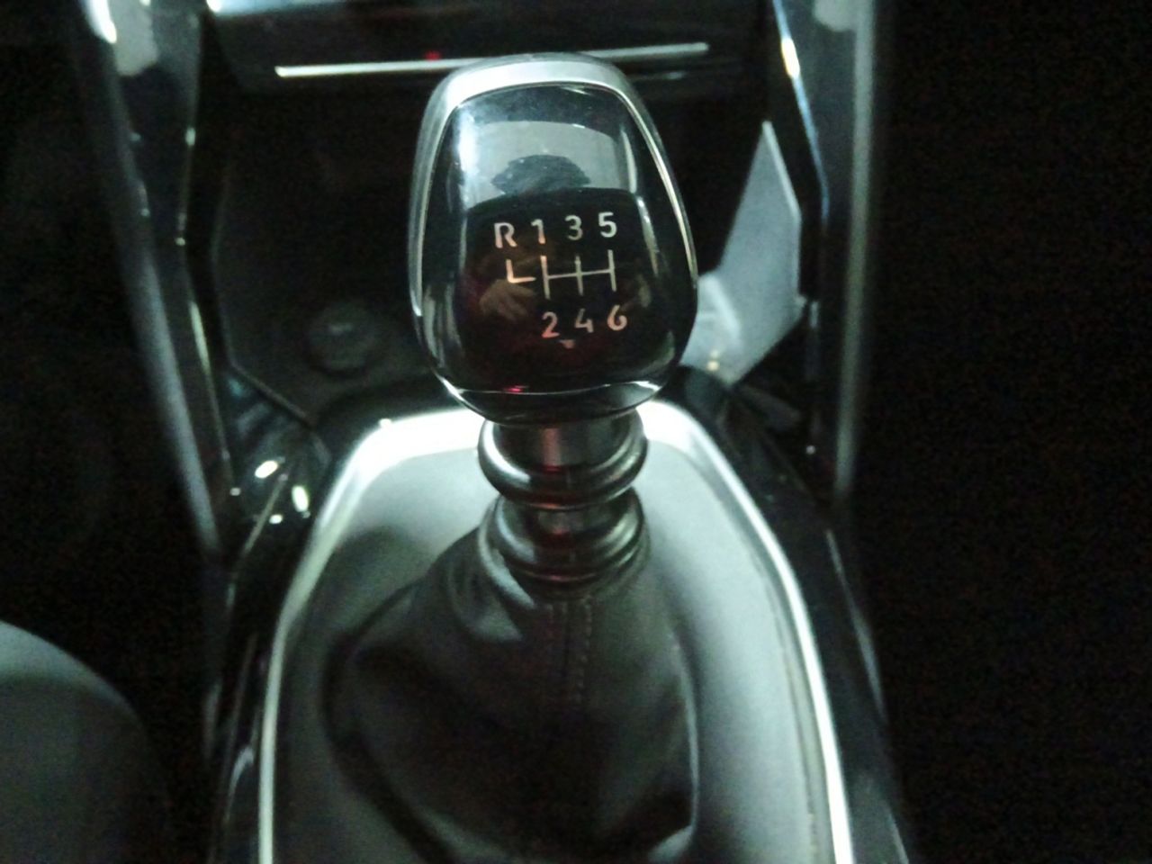 Peugeot 2008 Allure - foto 12