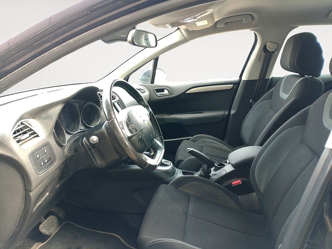 Citroën C4 Millenium - foto 9