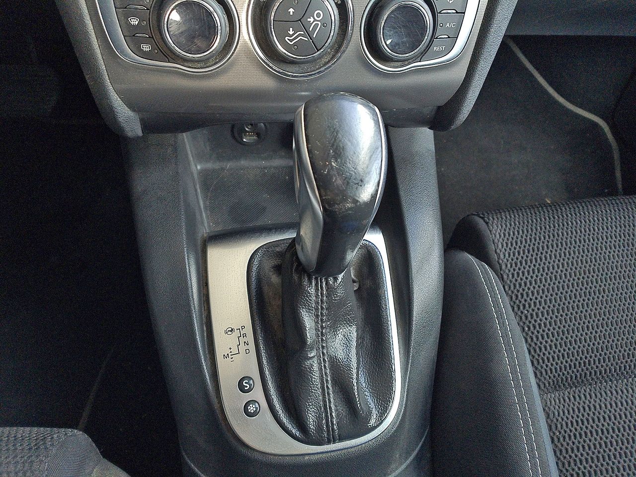 Citroën C4 Millenium - foto 13