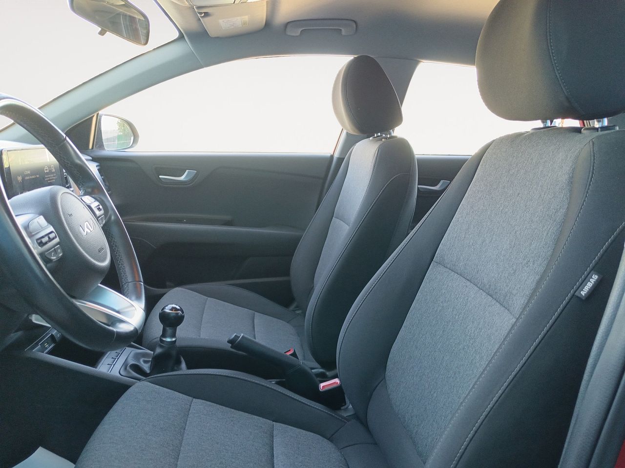 Kia Stonic Concept - foto 9