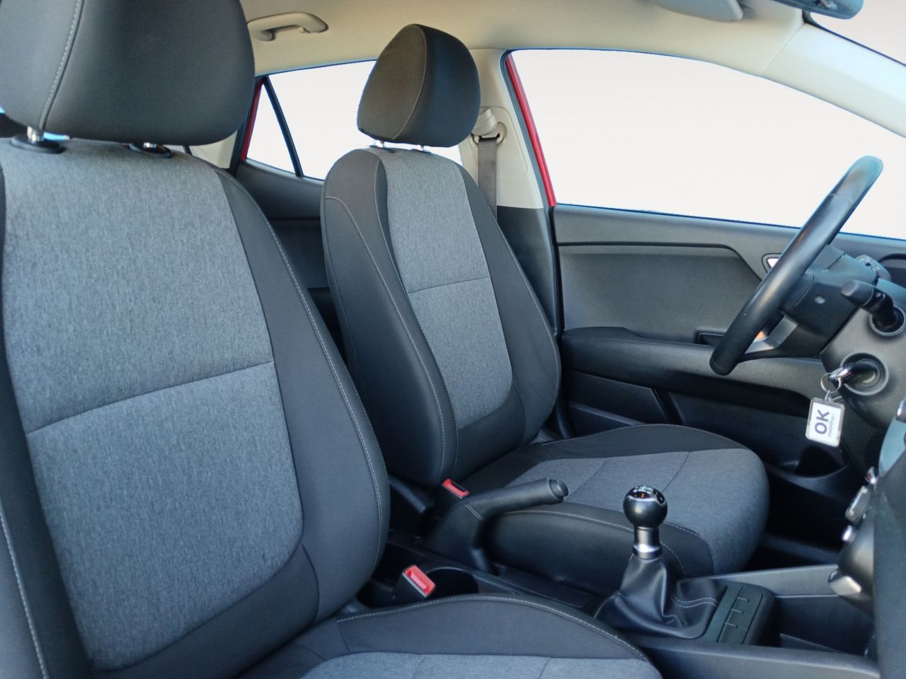 Kia Stonic Concept - foto 11