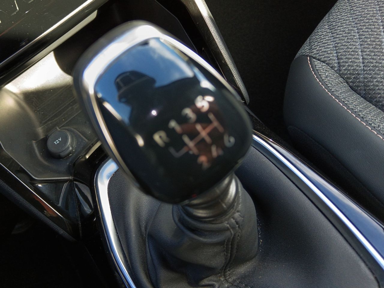 Peugeot 2008 Allure - foto 13