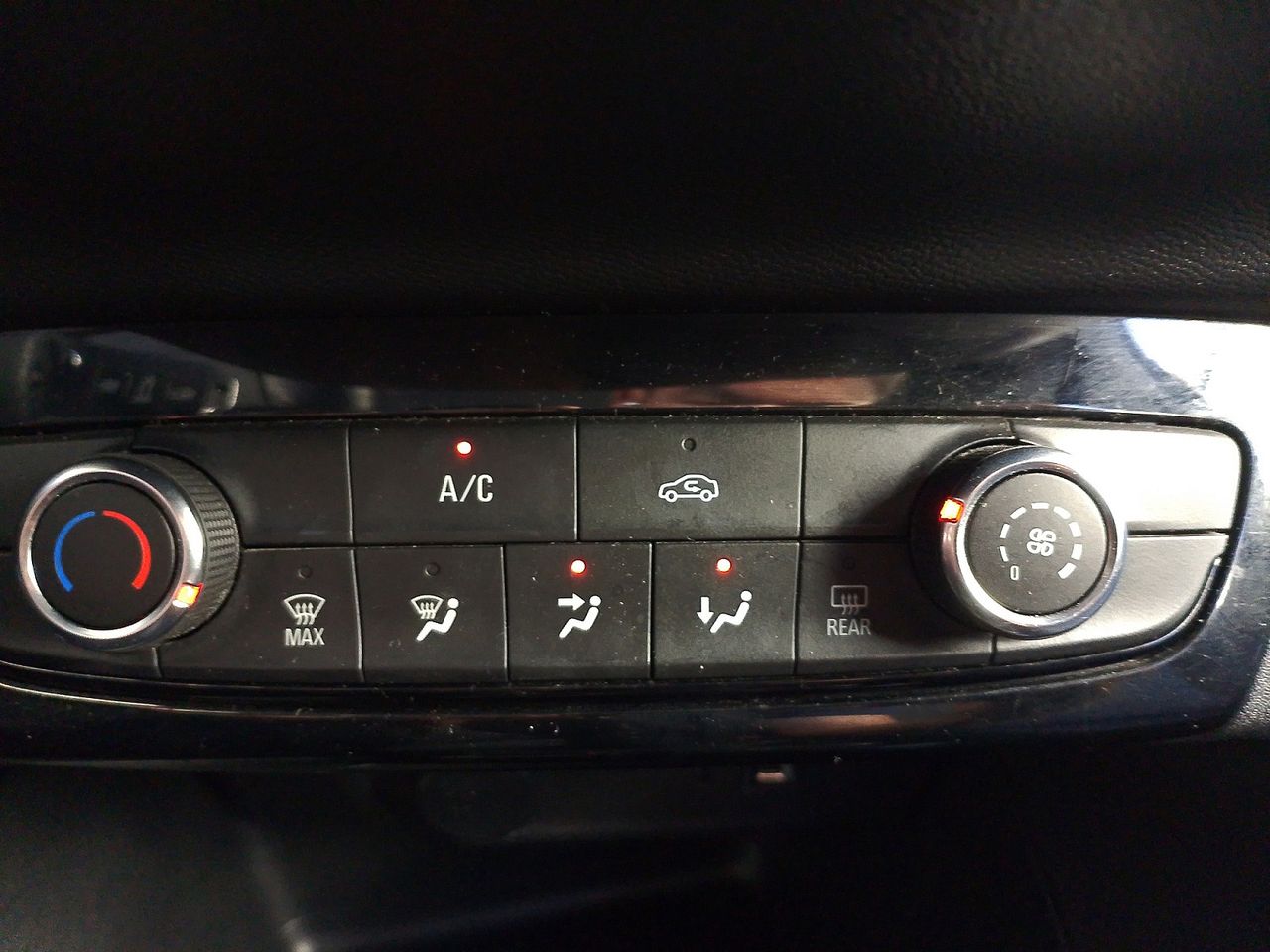 Opel Corsa Edition - foto 16