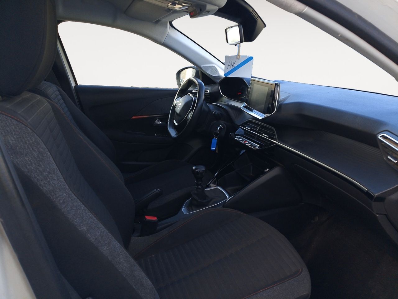 Peugeot 208 Active - foto 10