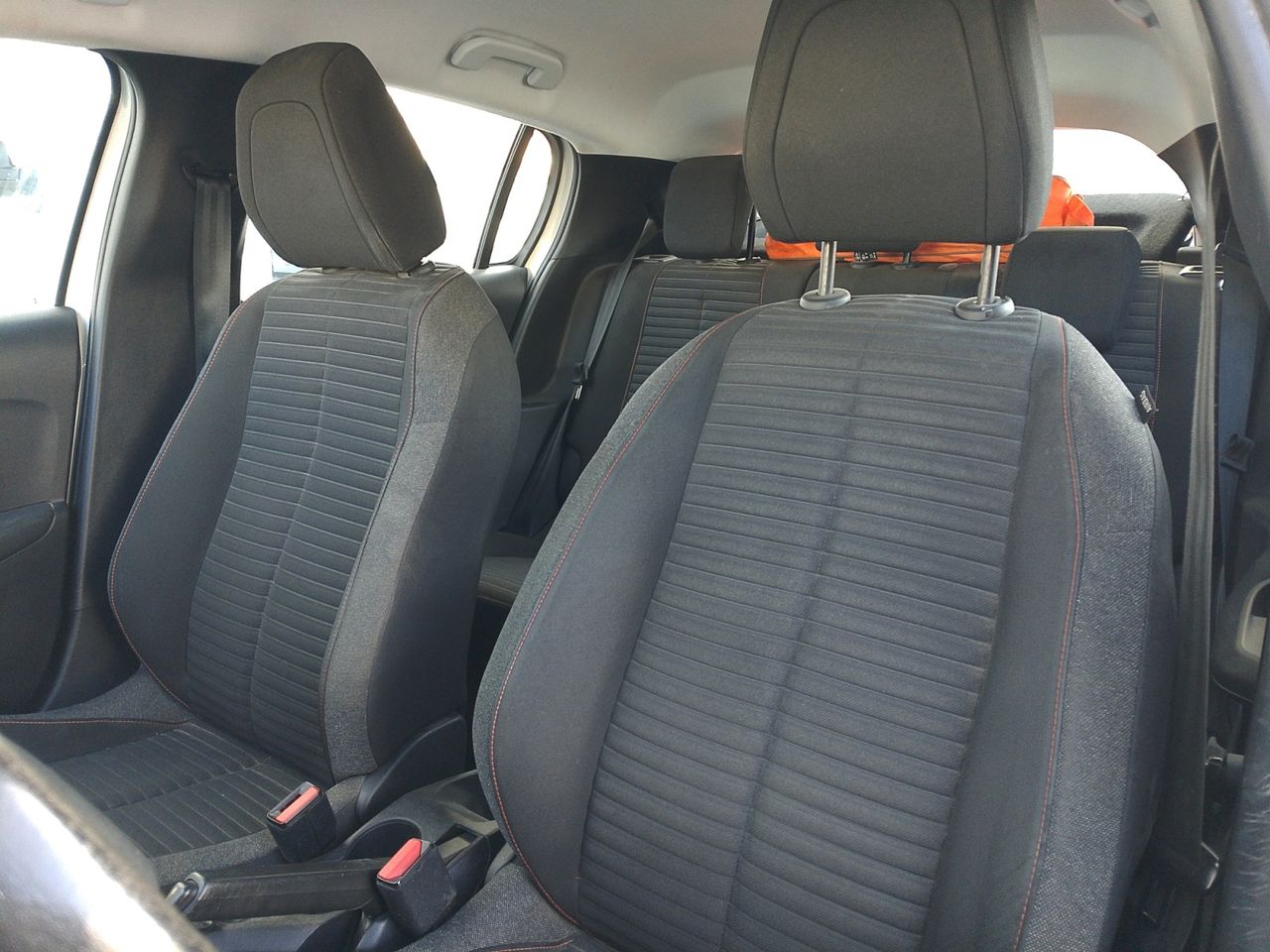 Peugeot 208 Active - foto 18