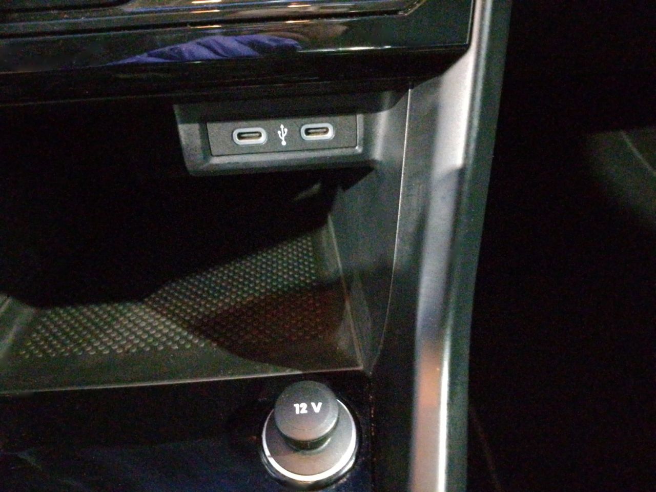 Volkswagen T-Cross Advance - foto 22