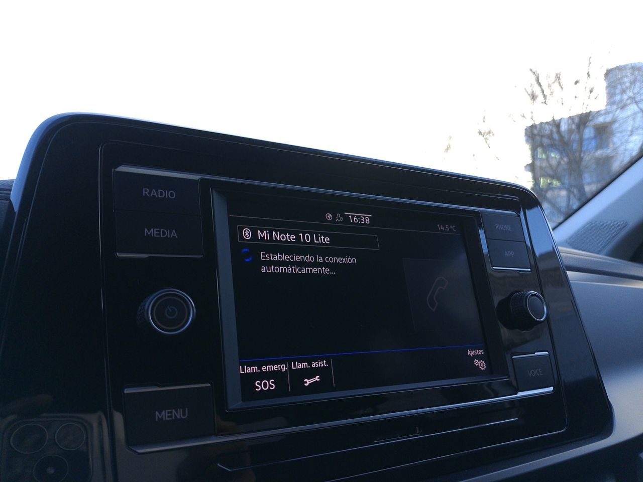 Volkswagen T-Roc 2.0 TDI - foto 17