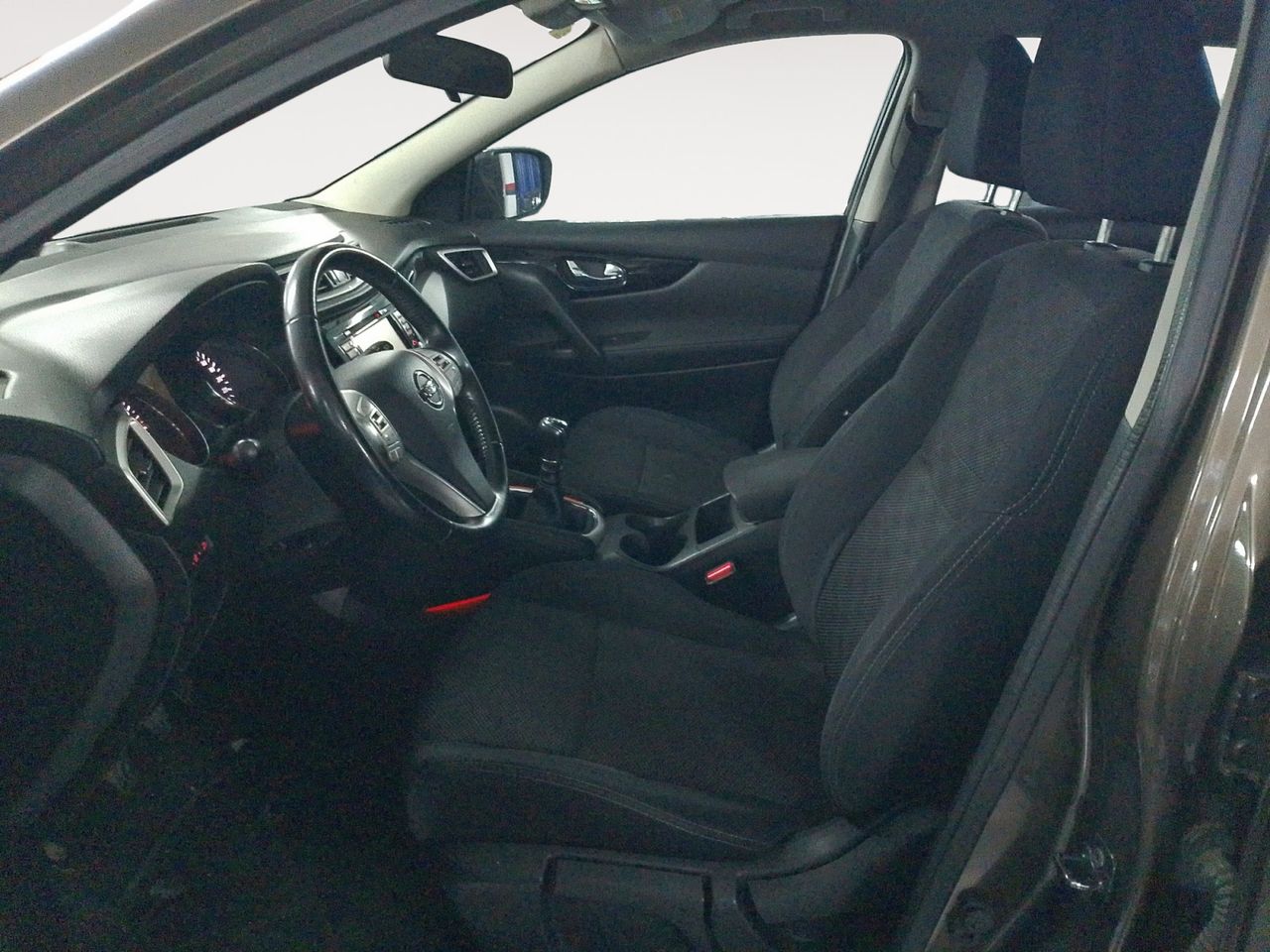 Nissan Qashqai 1.2 DIG-T Acenta 4x2 - foto 9