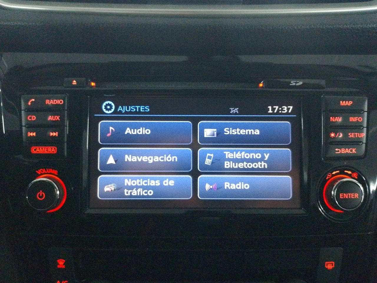 Nissan Qashqai 1.2 DIG-T Acenta 4x2 - foto 18