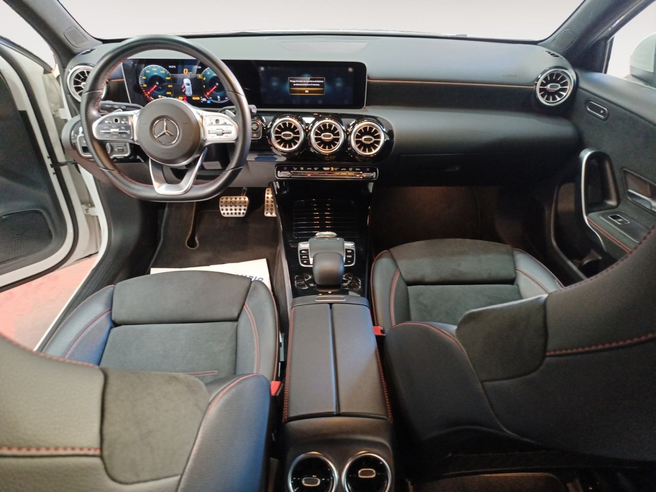 Mercedes Clase A 180 AMG Line - foto 6