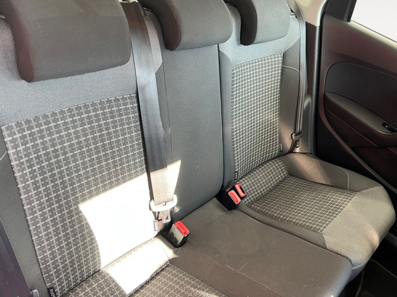 Volkswagen Polo Advance BMT - foto 9