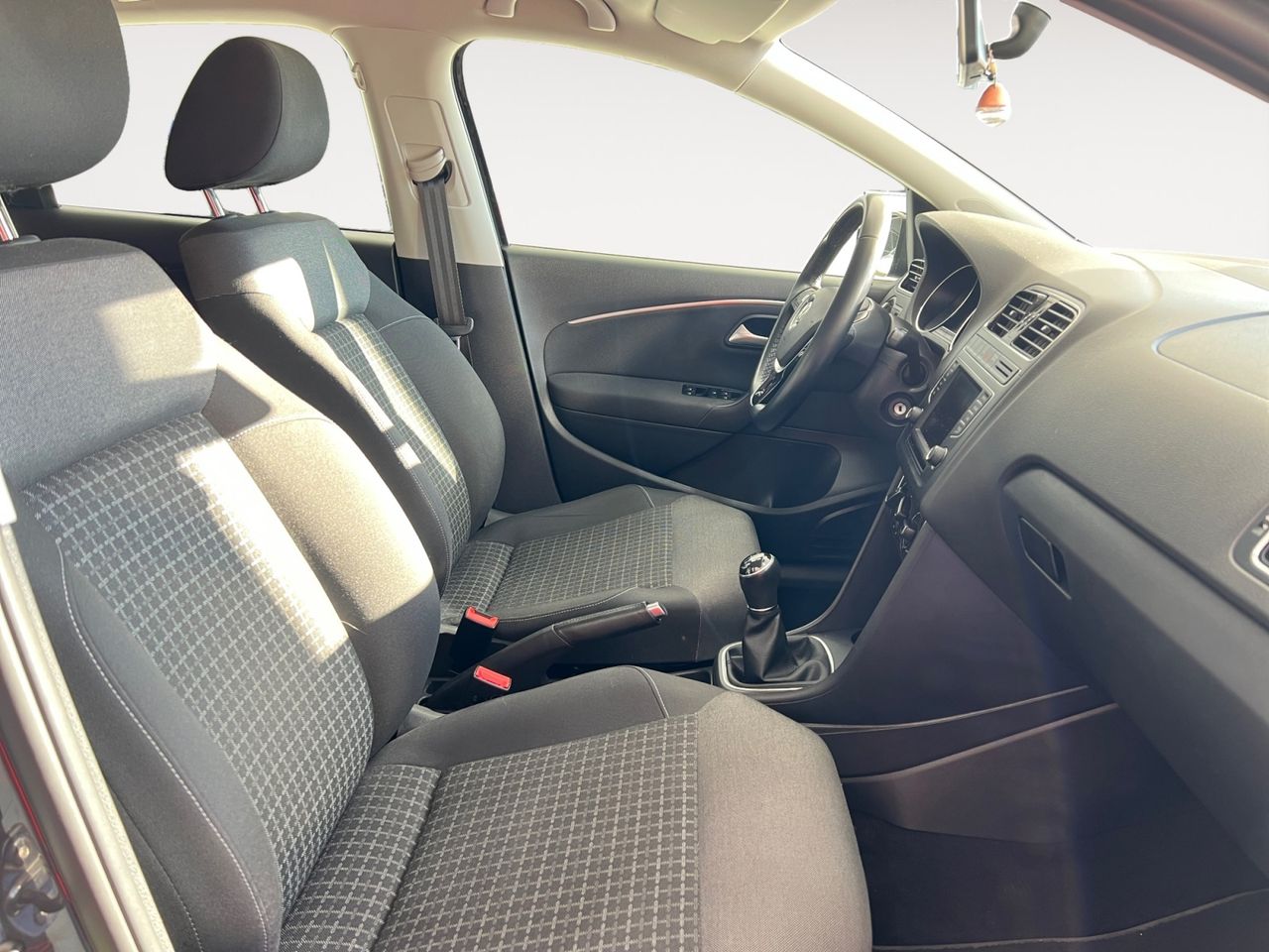 Volkswagen Polo Advance BMT - foto 10