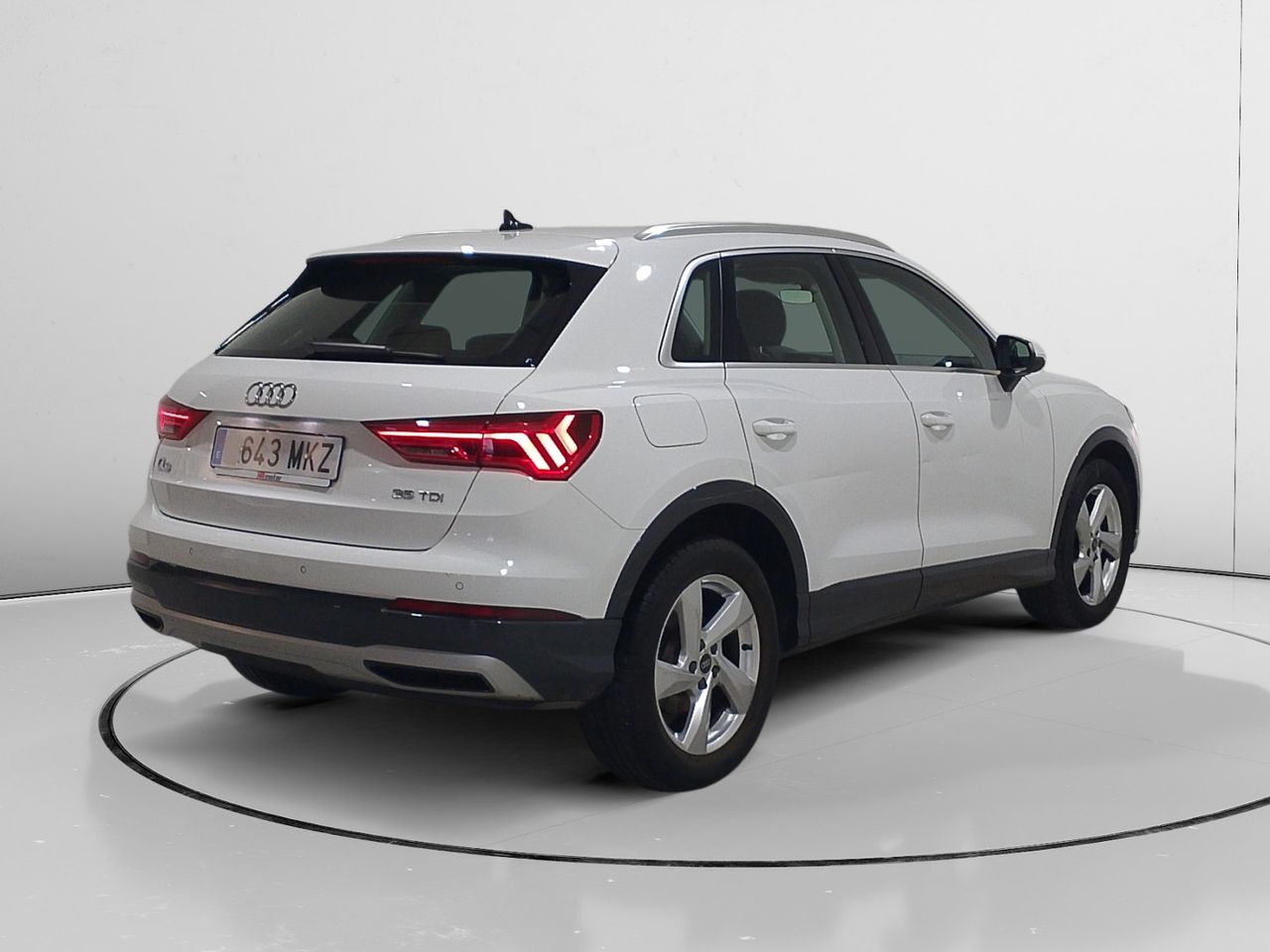 Audi Q3 35 TDI advanced - foto 2