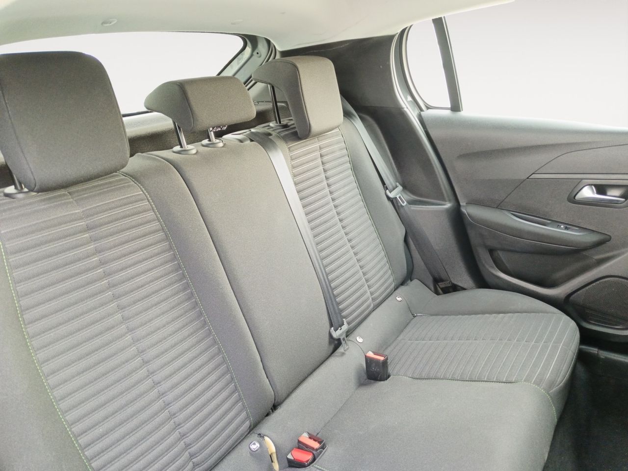 Peugeot 208 Active - foto 9