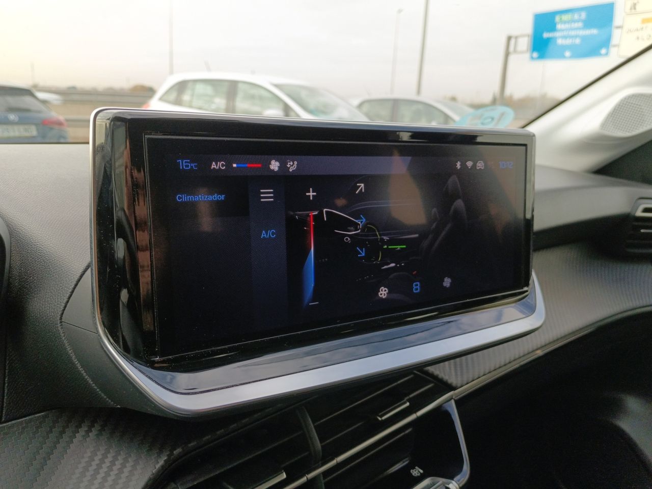 Peugeot 208 Active - foto 19