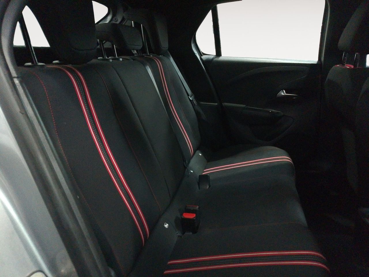 Opel Corsa GS Line - foto 10