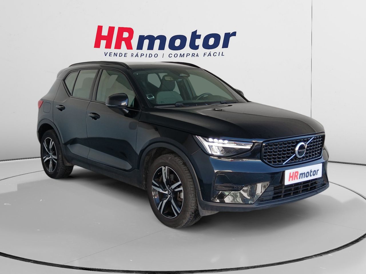 Volvo XC40 Plus Dark