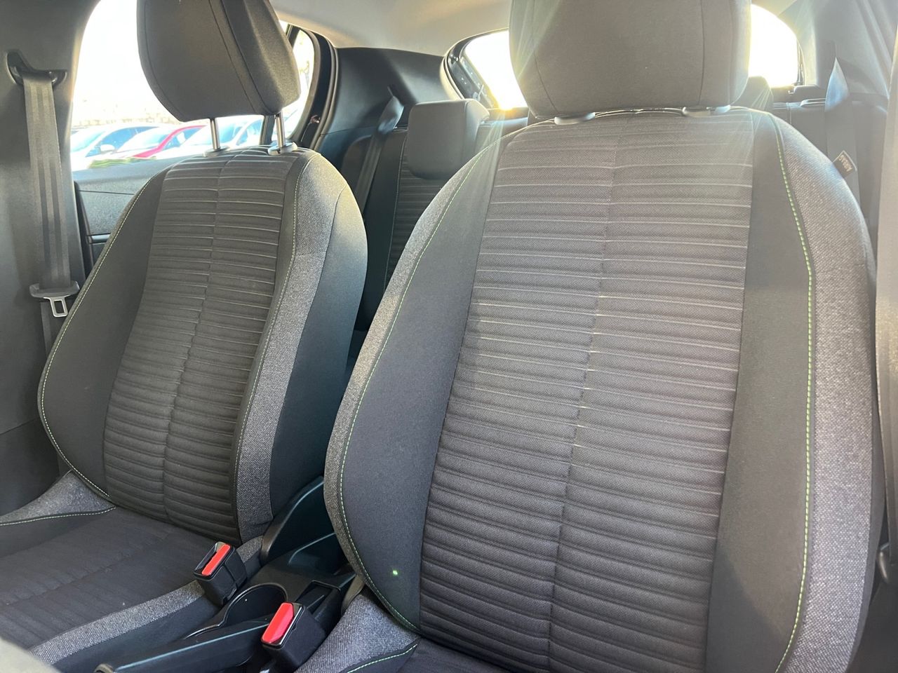 Peugeot 208 Active - foto 20