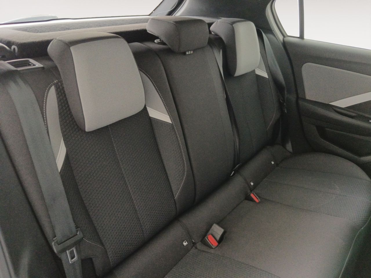 Opel Astra Elegance - foto 9