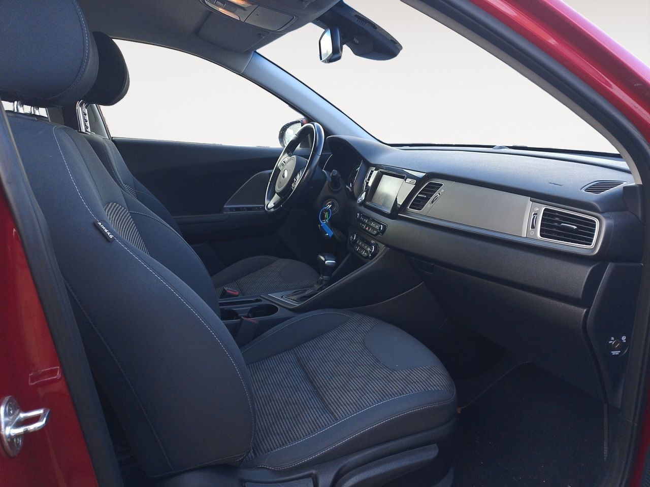 Kia Niro Drive - foto 11