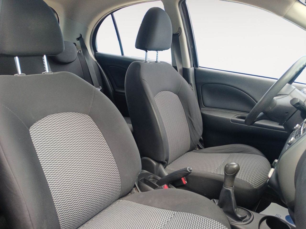 Nissan Micra Acenta - foto 11