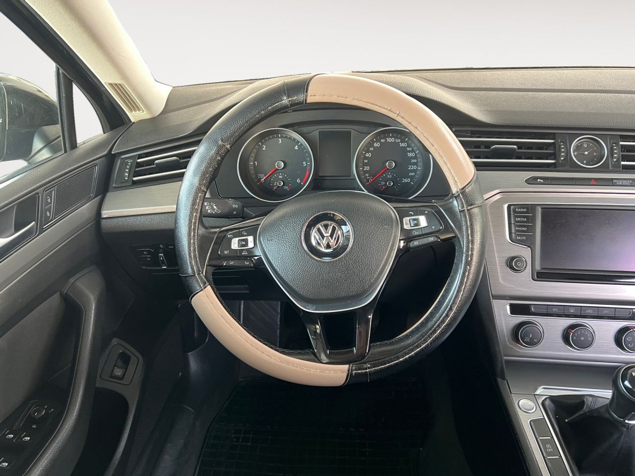Volkswagen Passat Edition BMT - foto 7