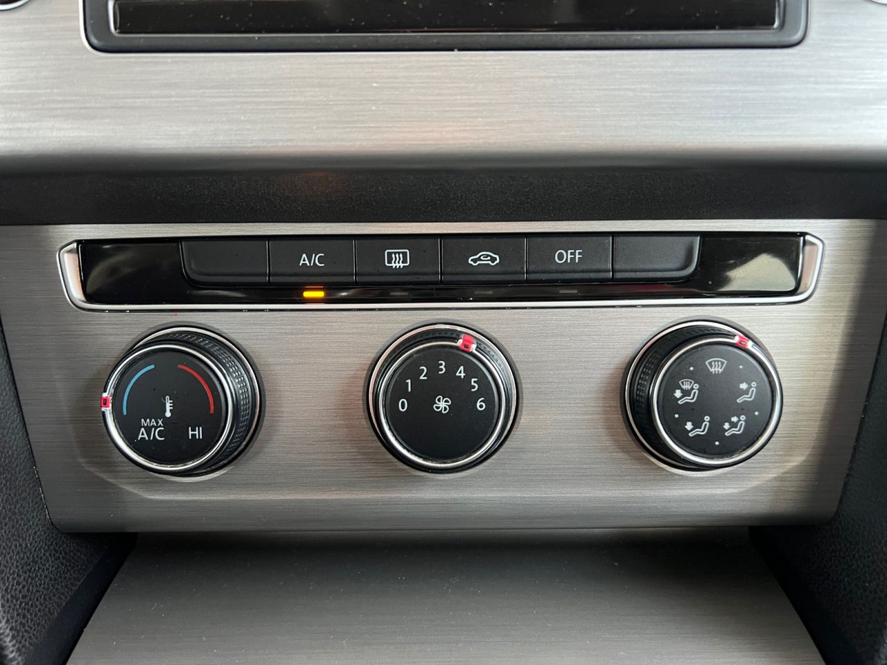 Volkswagen Passat Edition BMT - foto 18