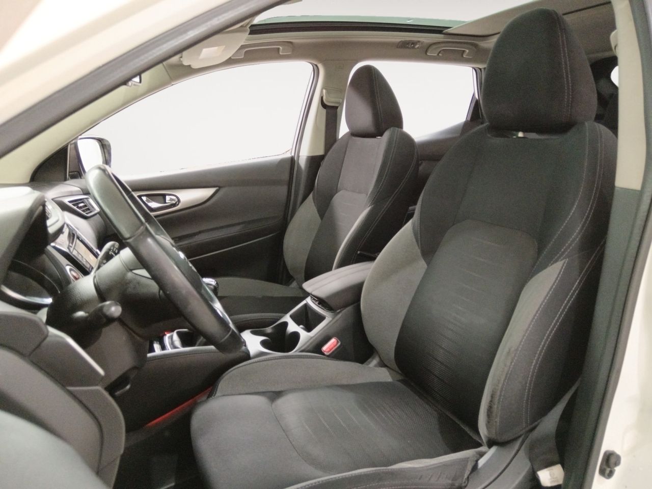 Nissan Qashqai N-Connecta - foto 9