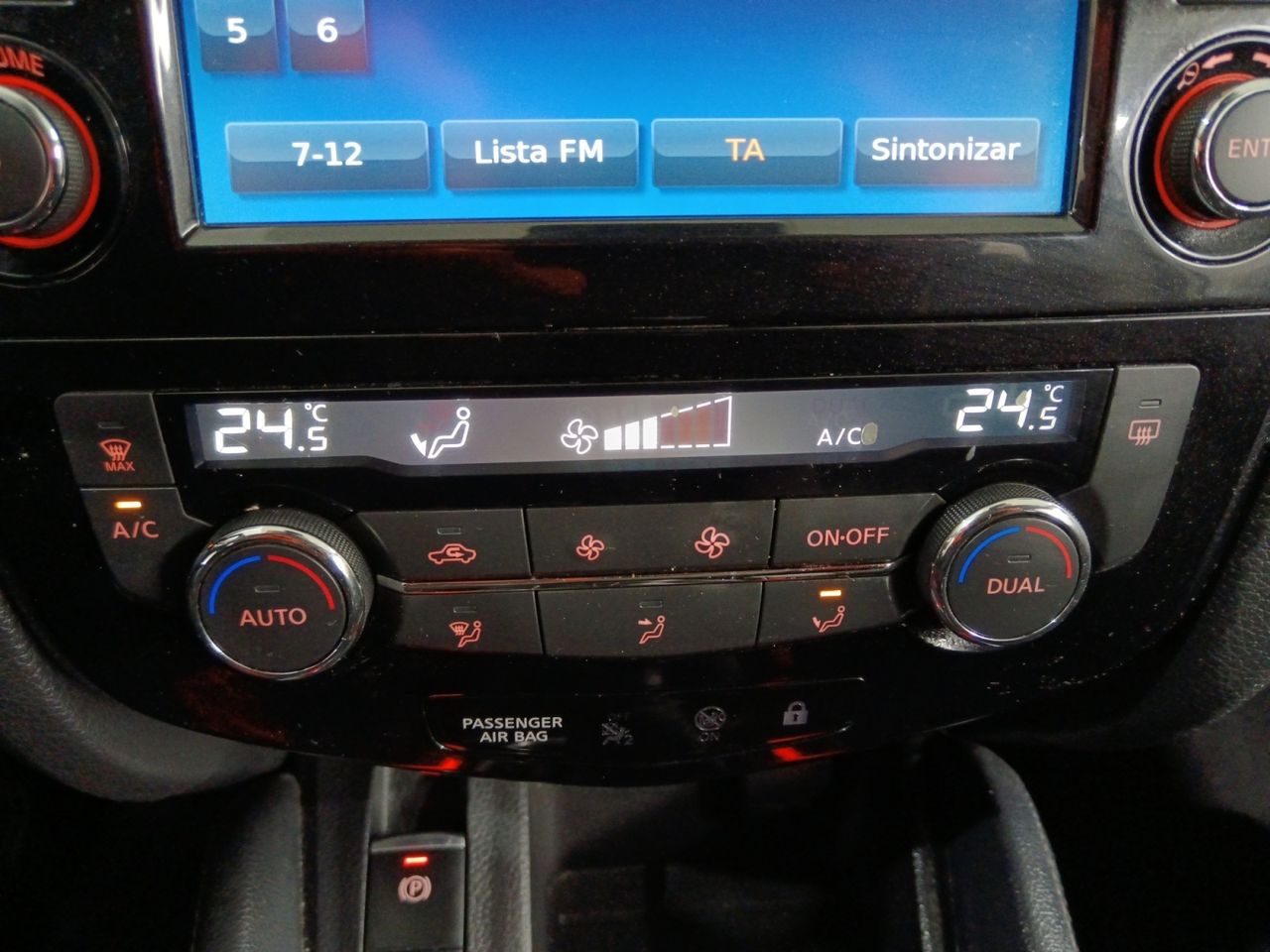 Nissan Qashqai N-Connecta - foto 21