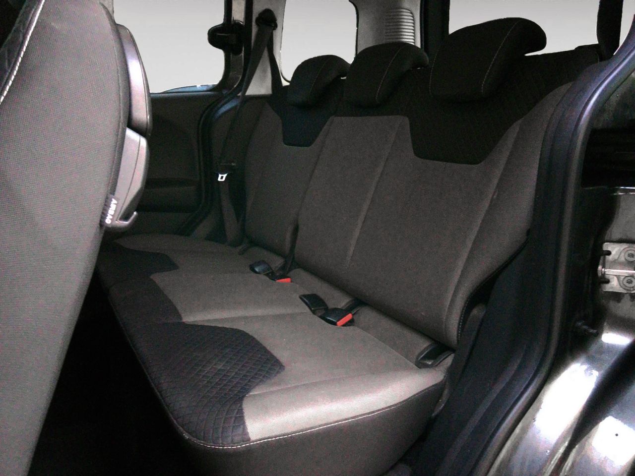 Ford Tourneo Courier Trend - foto 9