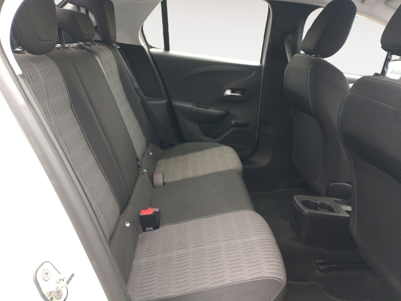 Opel Corsa Edition - foto 9