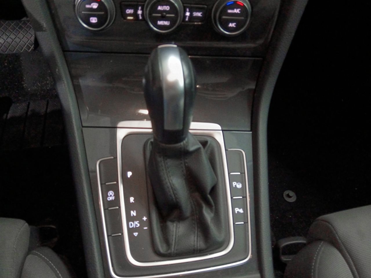 Volkswagen Golf Advance BMT - foto 13