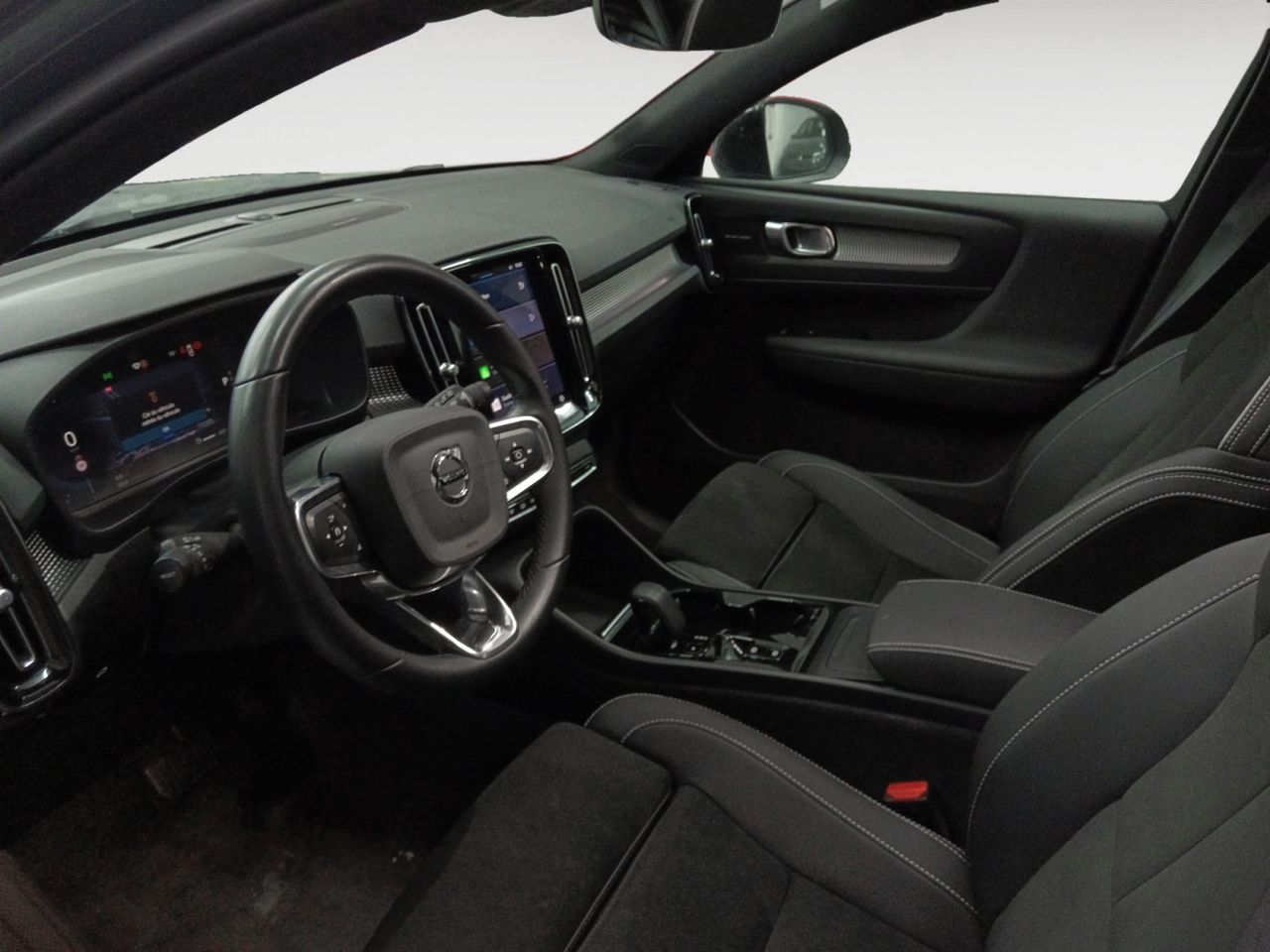 Volvo XC40 B3 Plus Dark 2WD - foto 7