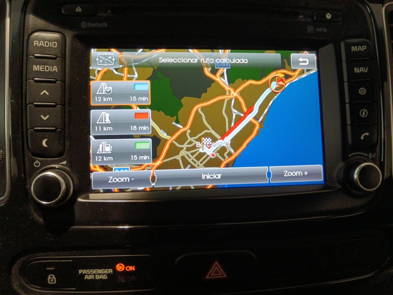 Kia Carens Emotion - foto 17