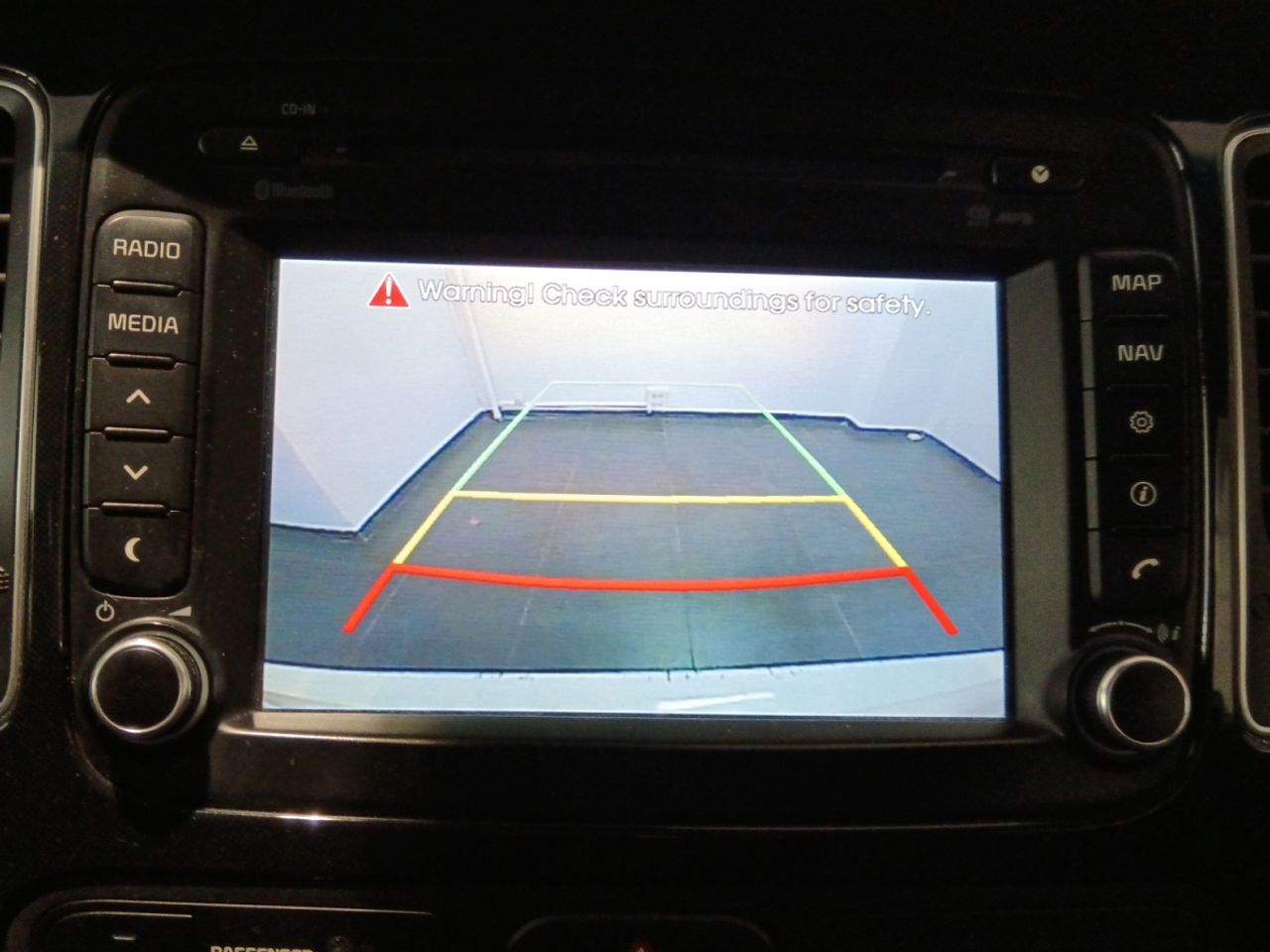 Kia Carens Emotion - foto 18