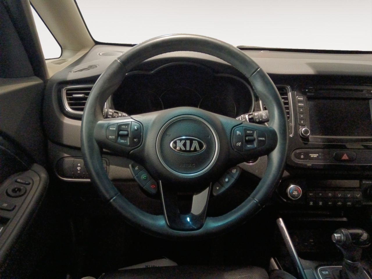 Kia Carens Emotion - foto 7