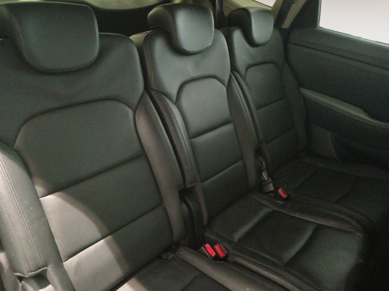 Kia Carens Emotion - foto 9