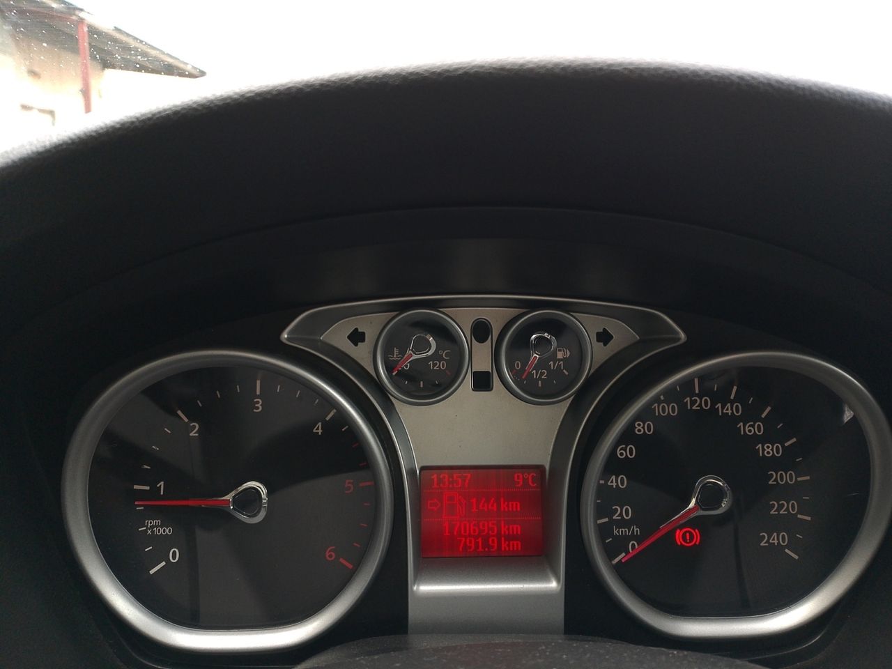 Ford Focus Trend - foto 14