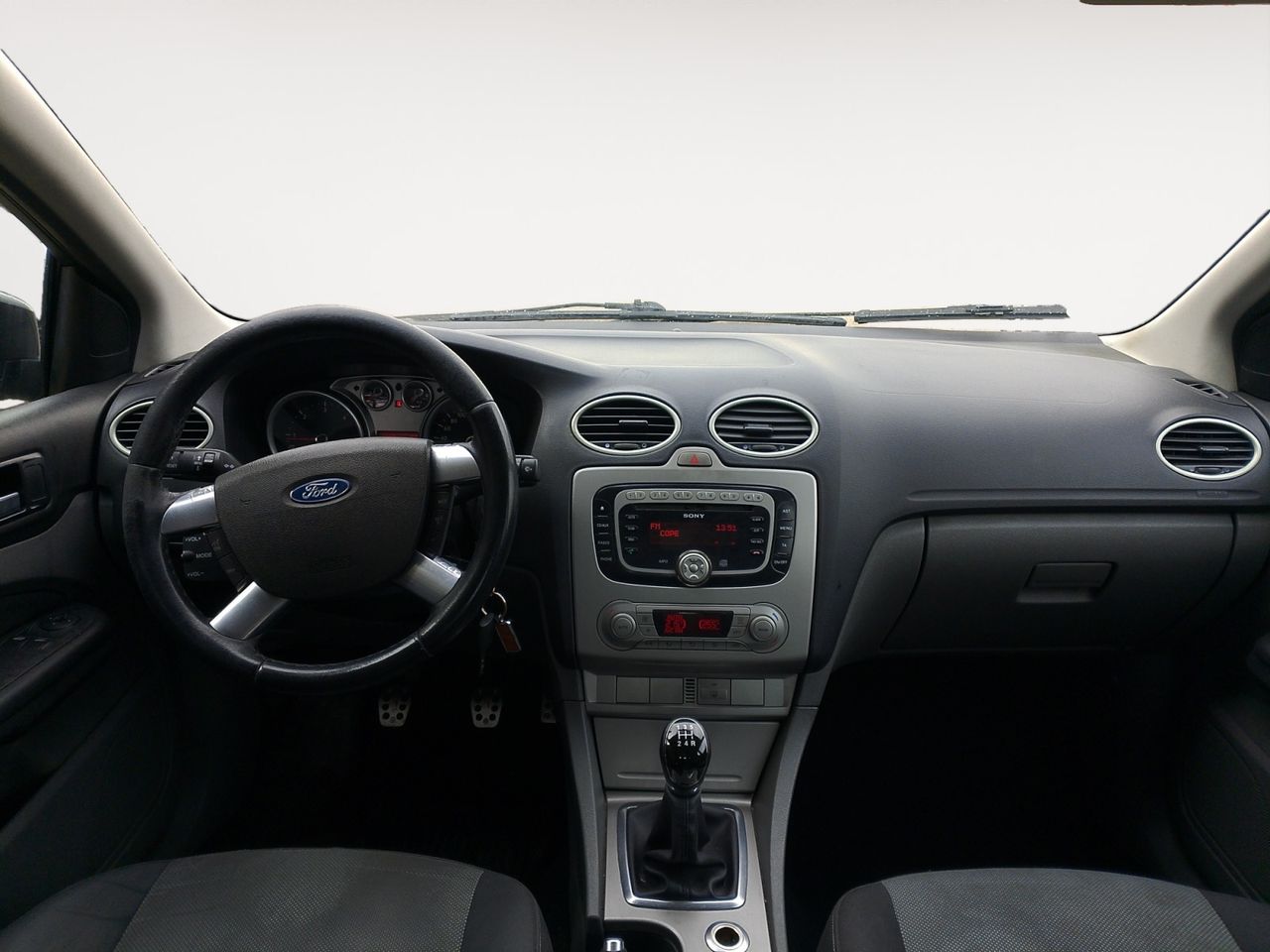 Ford Focus Trend - foto 7